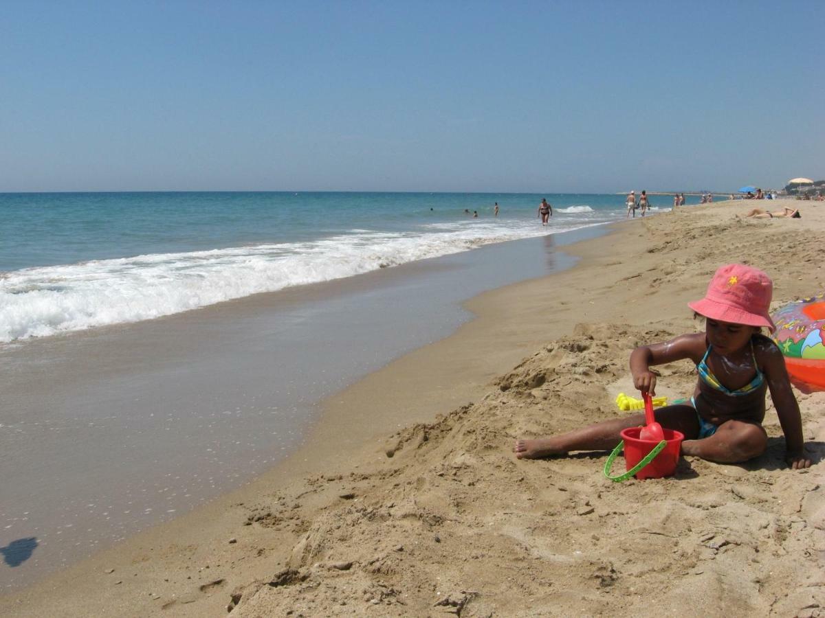 Villa Habana El Vendrell Ngoại thất bức ảnh