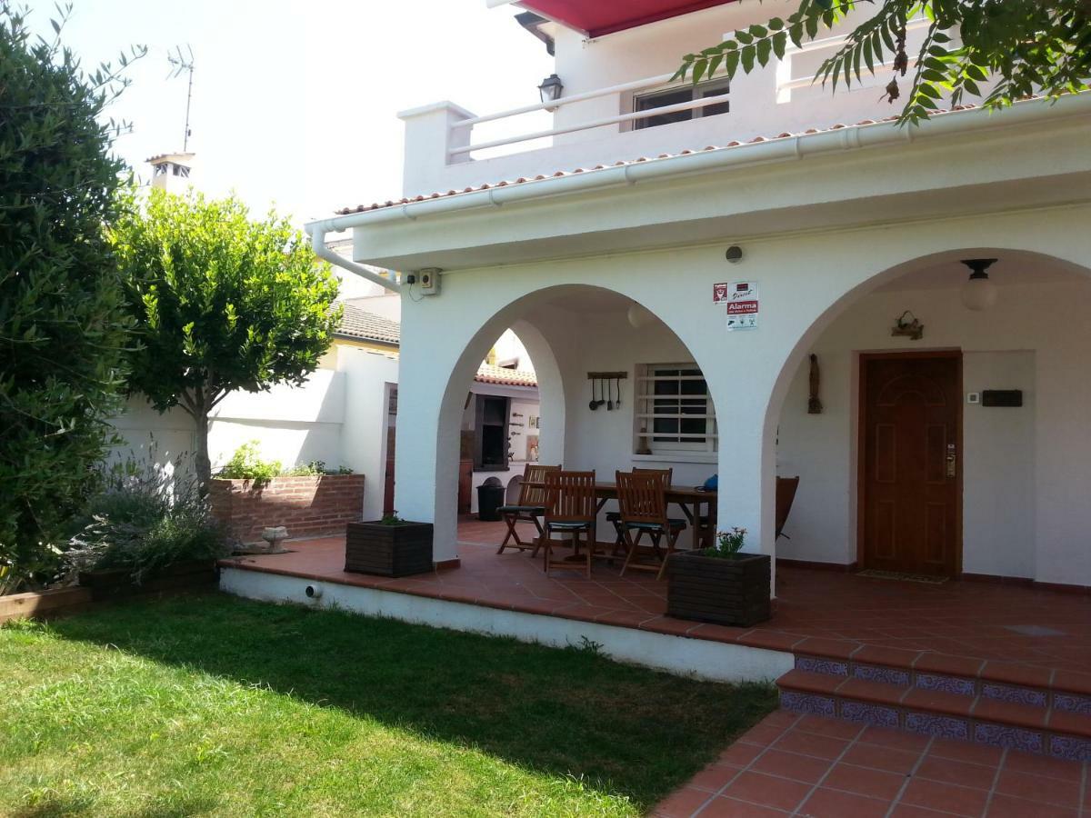 Villa Habana El Vendrell Ngoại thất bức ảnh